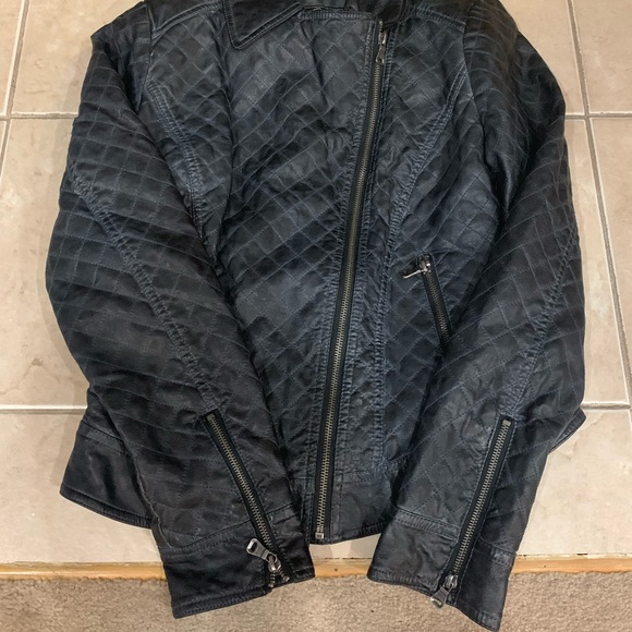 NWT | GUESS LEATHER COAT - Picture 7 of 12